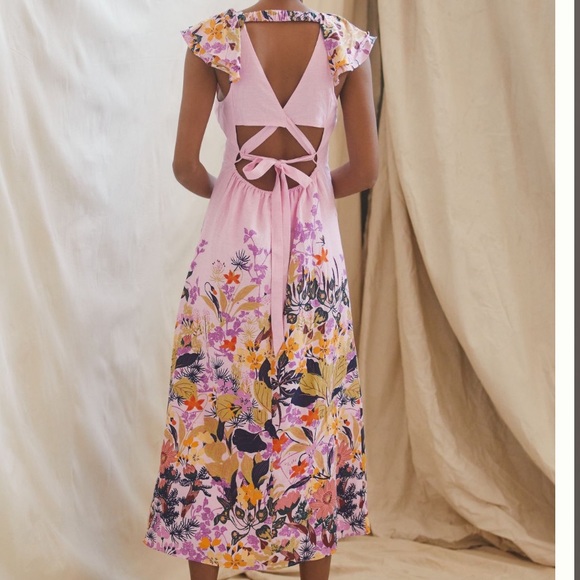 Anthropologie V neck ruffle midi dress - Picture 4 of 8